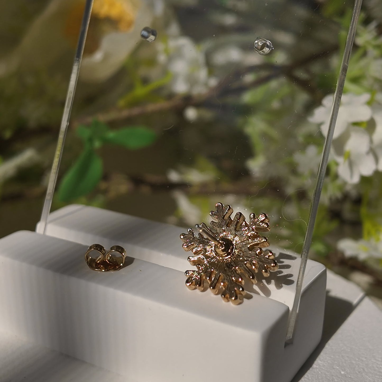 AVON First Snowfall Studs