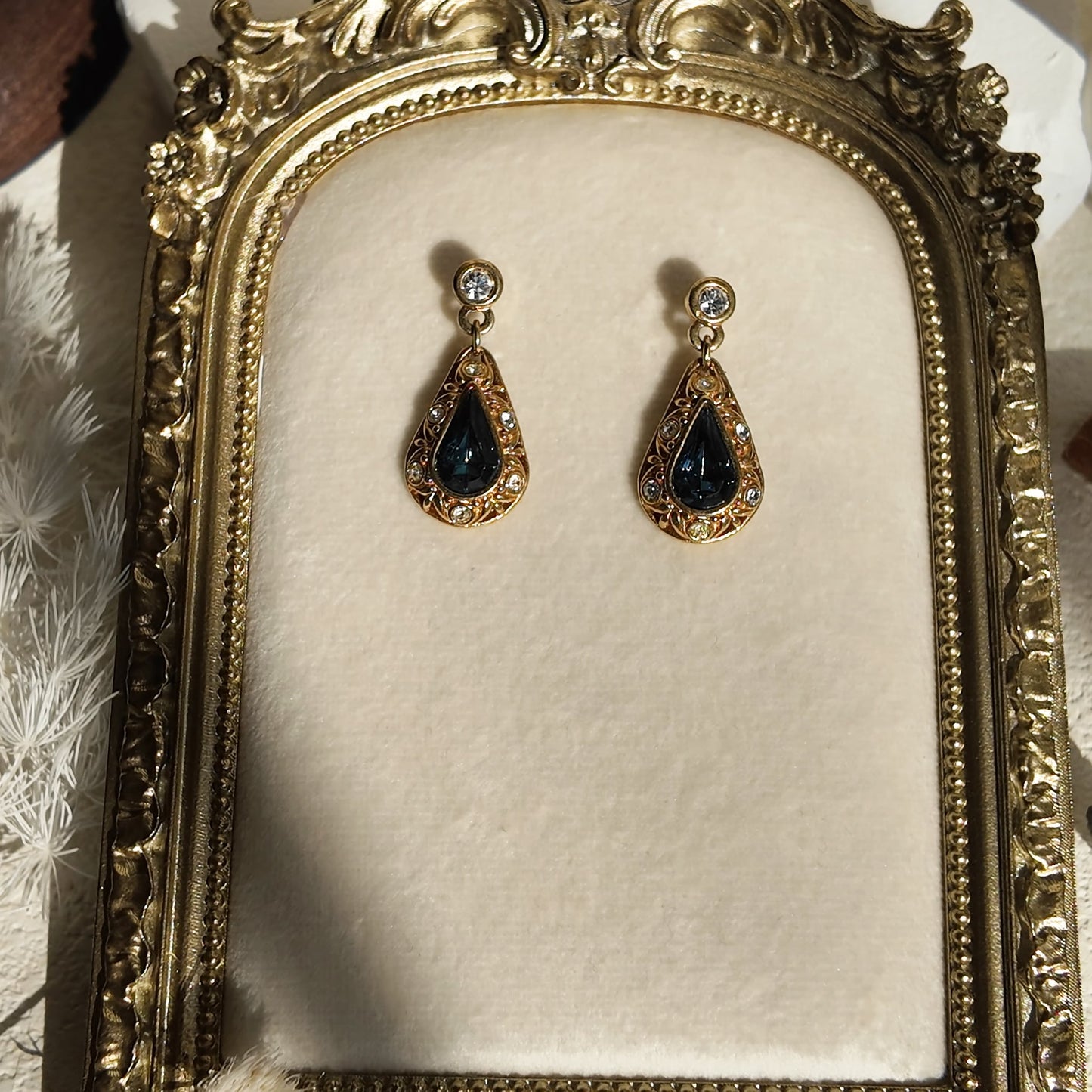 AVON Heiress's Tears Dangles