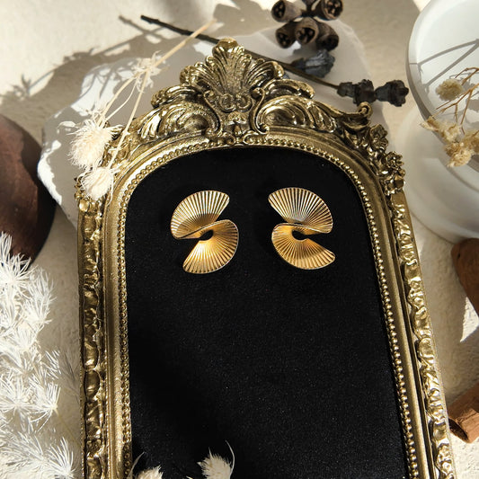 AVON Unstoppable Force