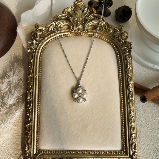 Sarah Coventry Knight's Vow Necklace