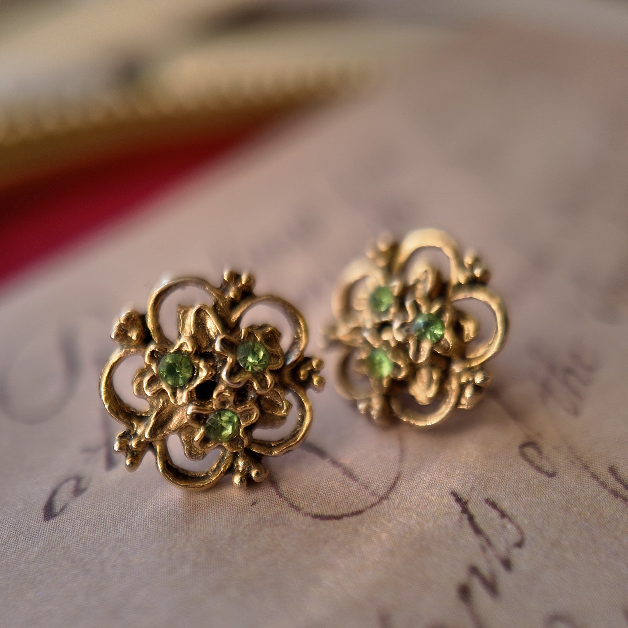 Scullery Maid's Locket Studs