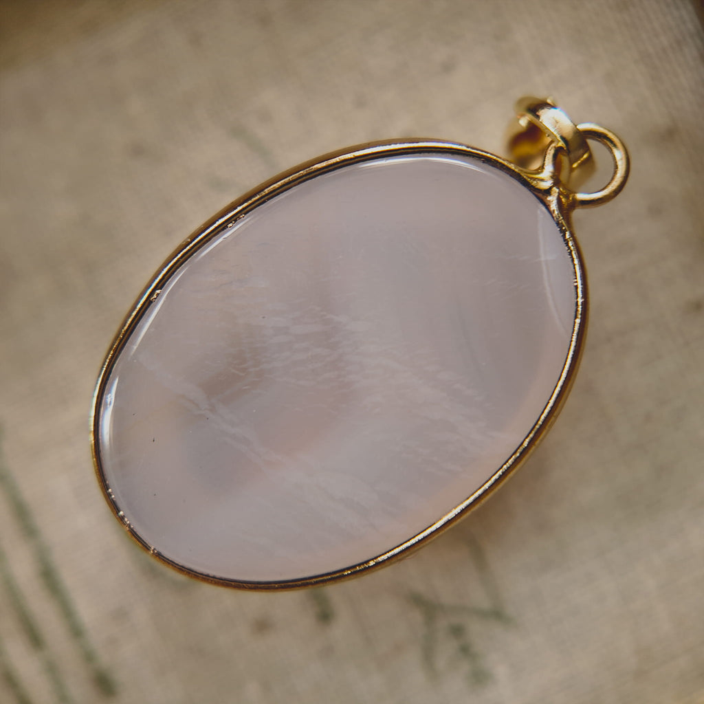 The Retro Icon Pendant