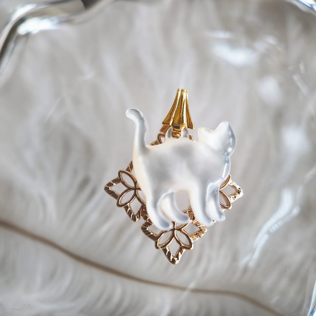 The Satin Cat's Charm Pendant