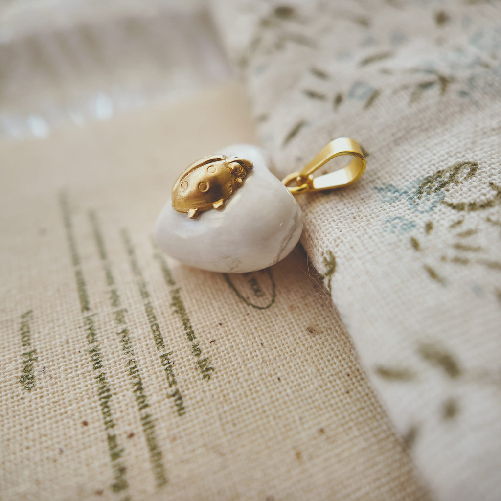 The Picnic Pal Pendant