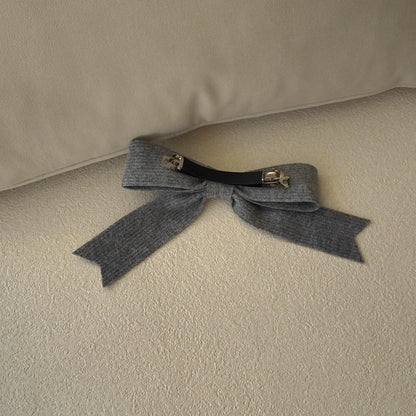 The Campus Poet Tweed Bow