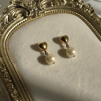 AVON Ice Cream Date Dangles