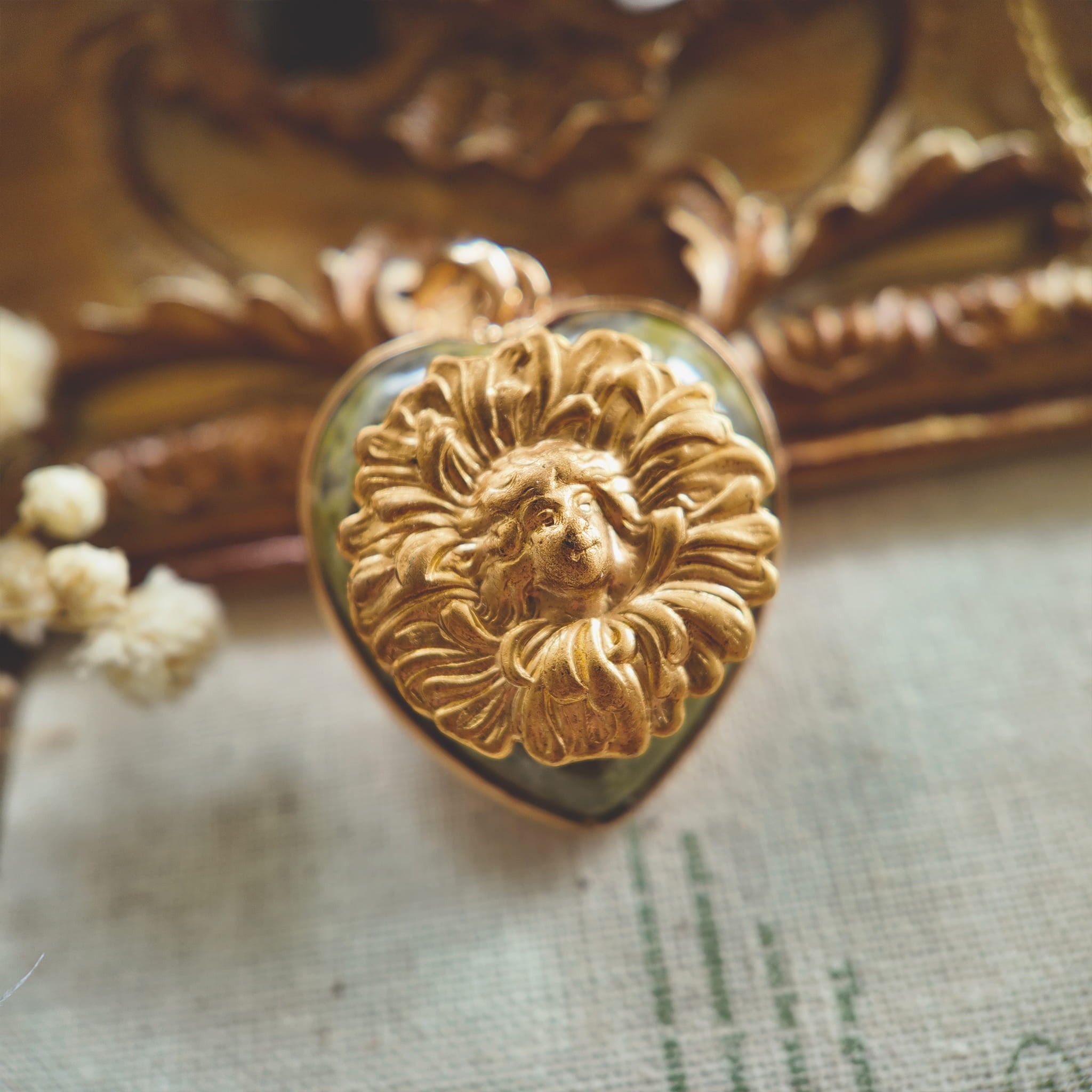 The Natural Artistry Pendant