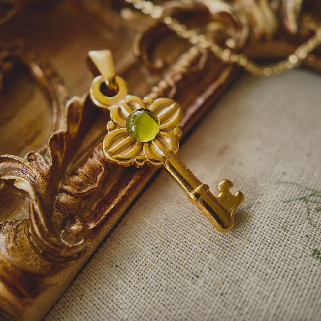 The Verdant Key Pendant