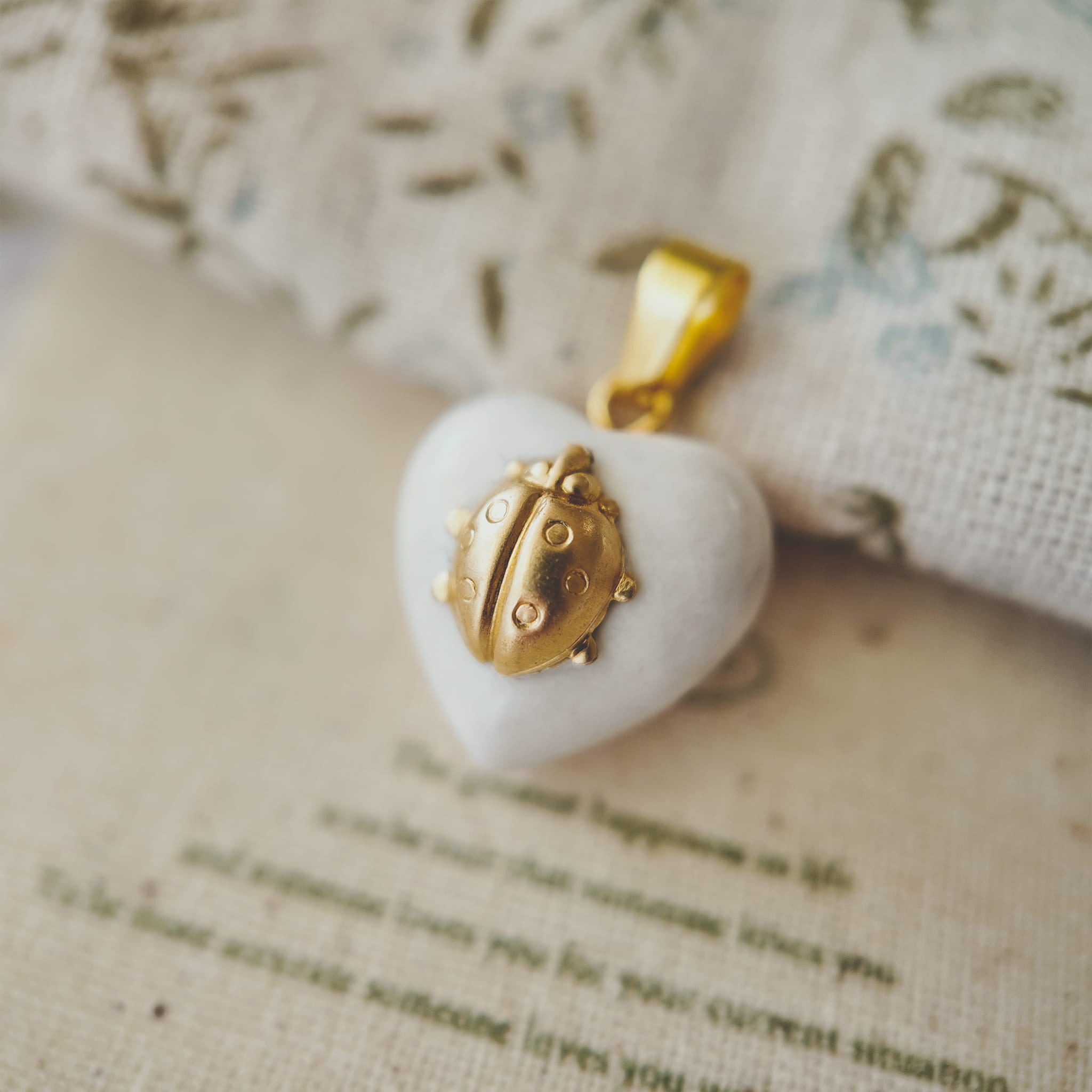 The Picnic Pal Pendant