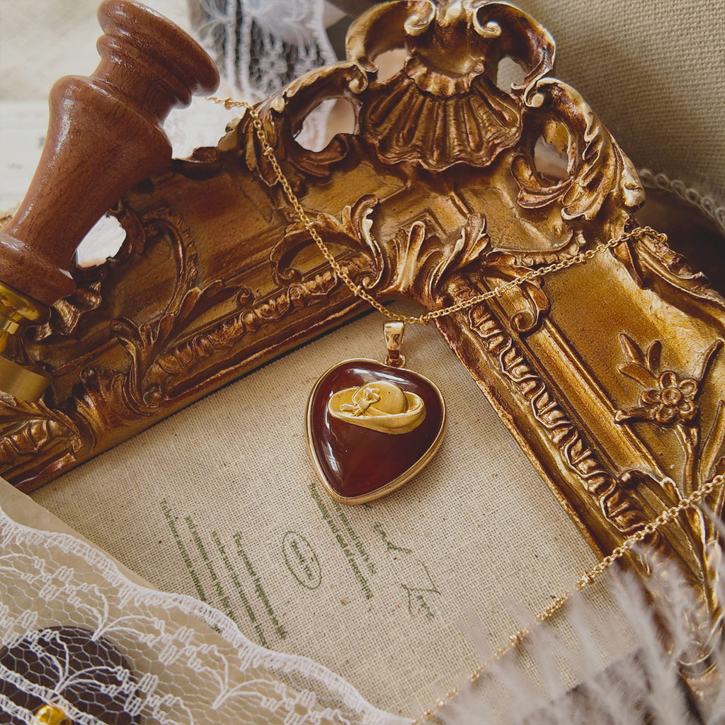 The Elegant Leisure Pendant