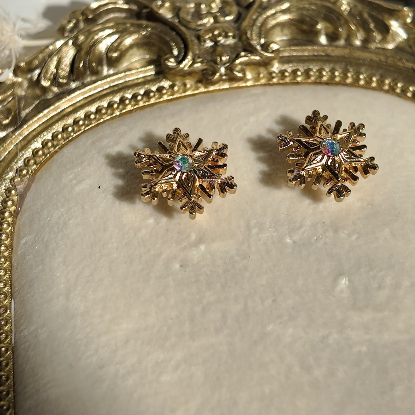 AVON First Snowfall Studs