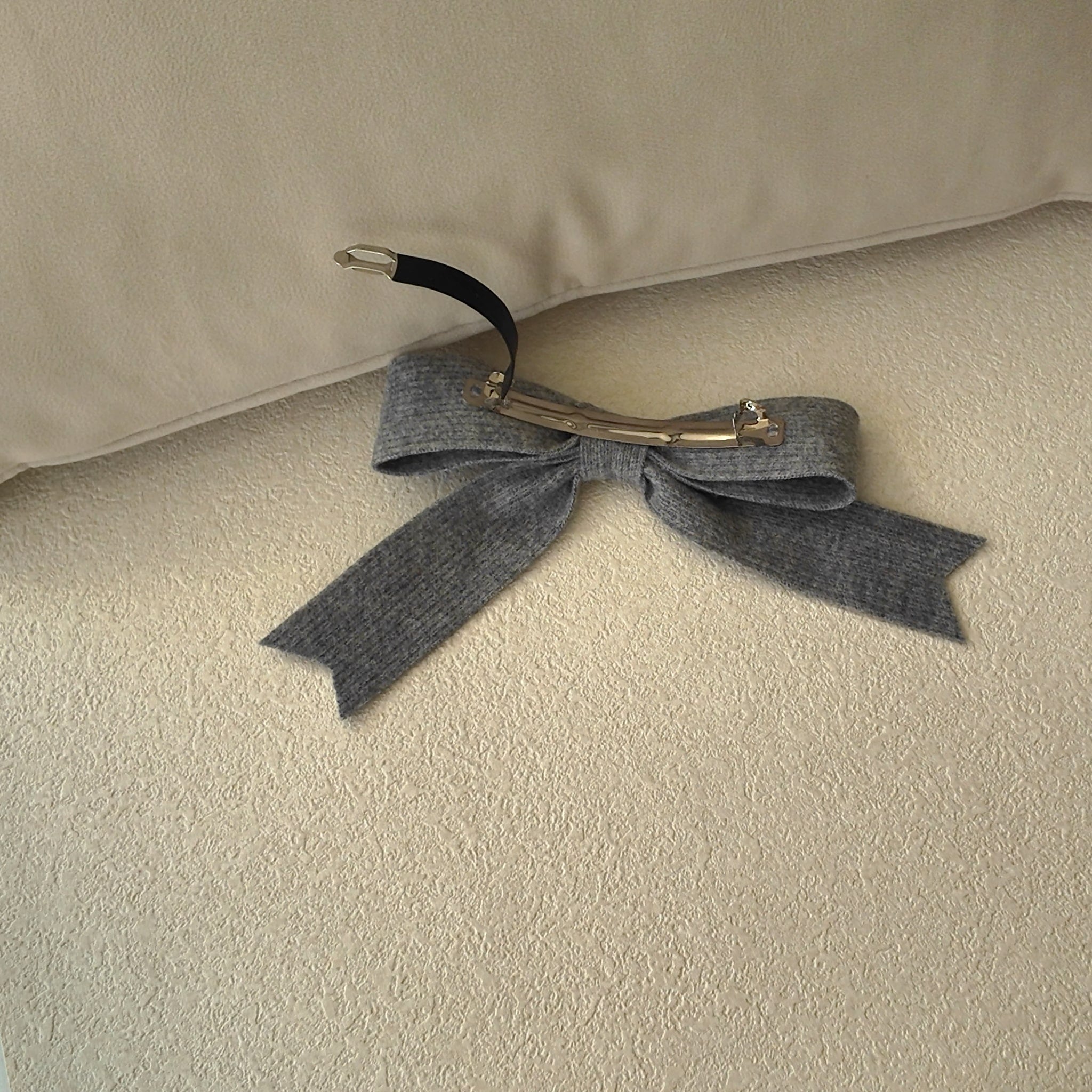 The Campus Poet Tweed Bow