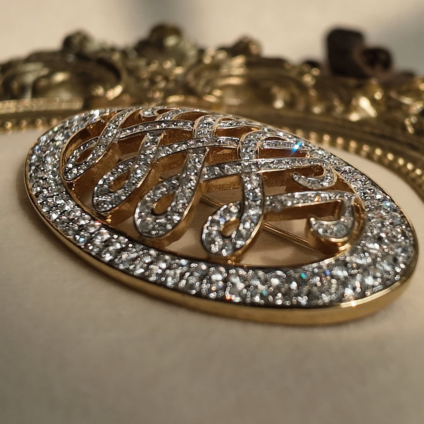 Duchess of Windsor "WW" Brooch