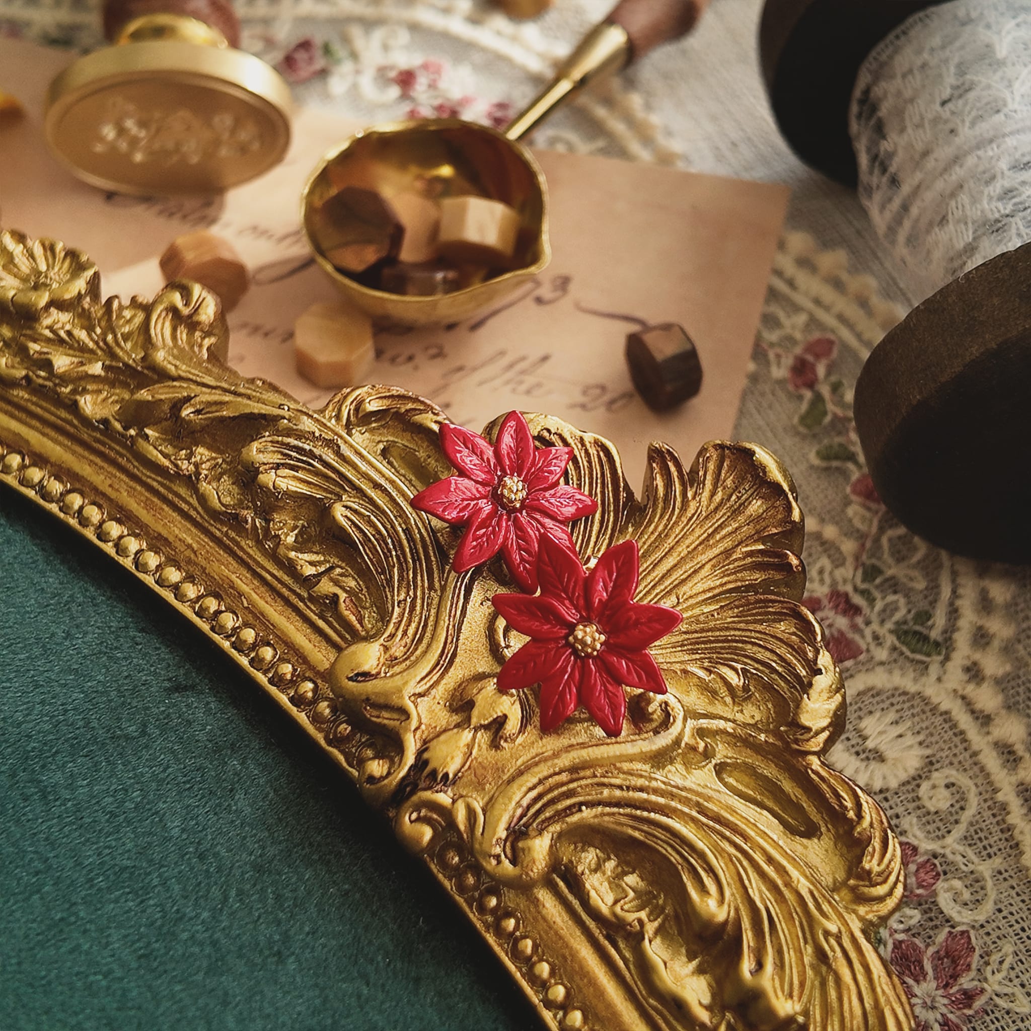 Island Girl Poppy Studs