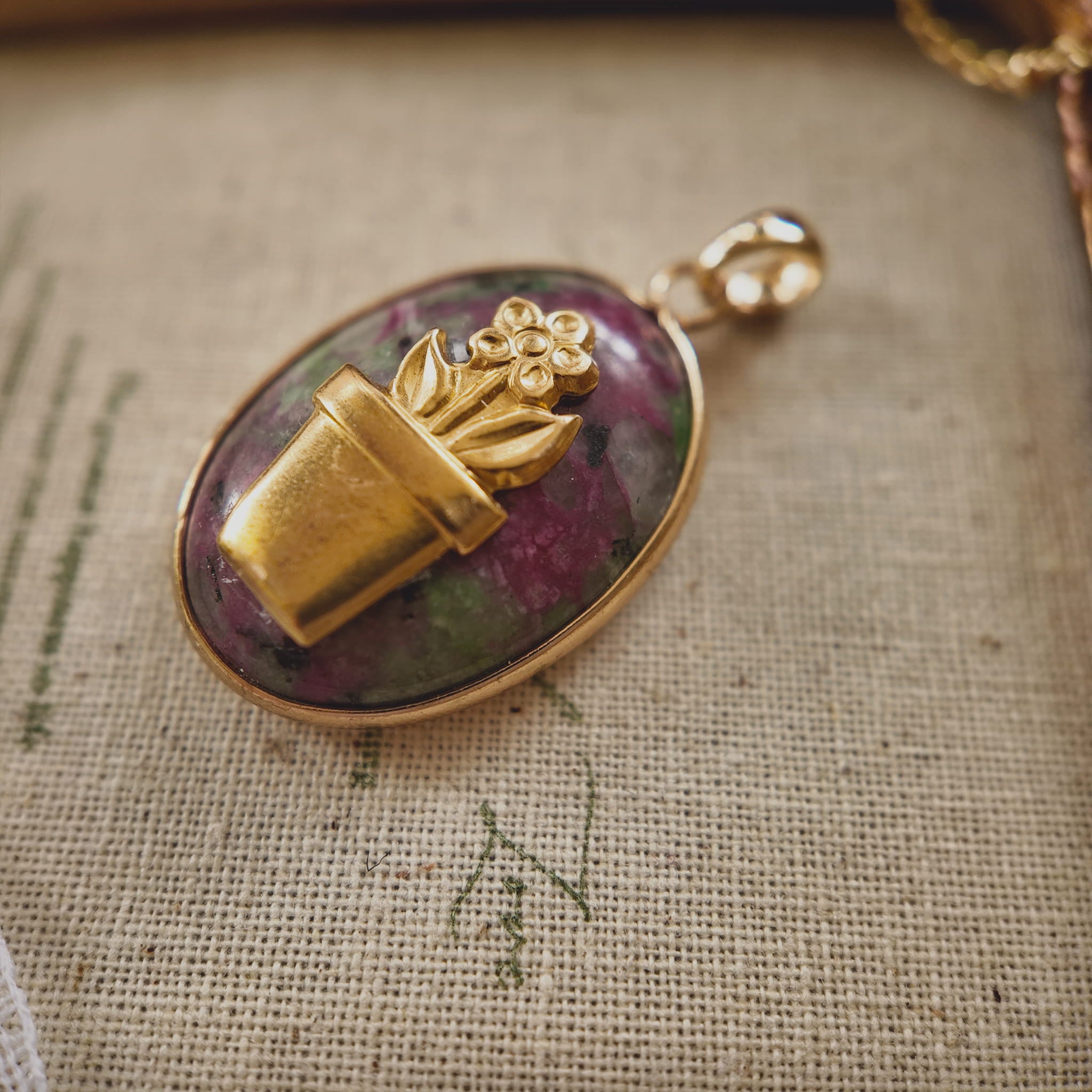 The Dream Garden Pendant