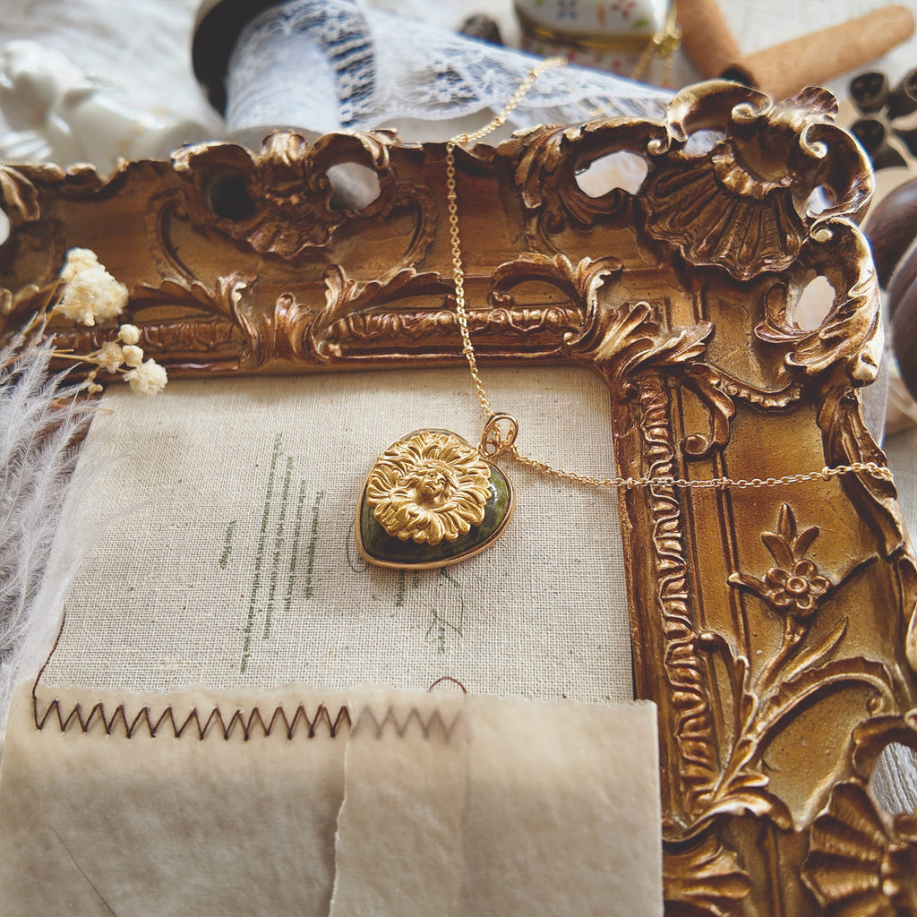 The Natural Artistry Pendant