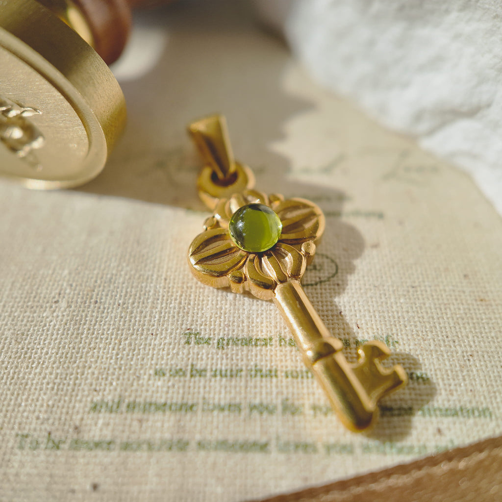 The Verdant Key Pendant