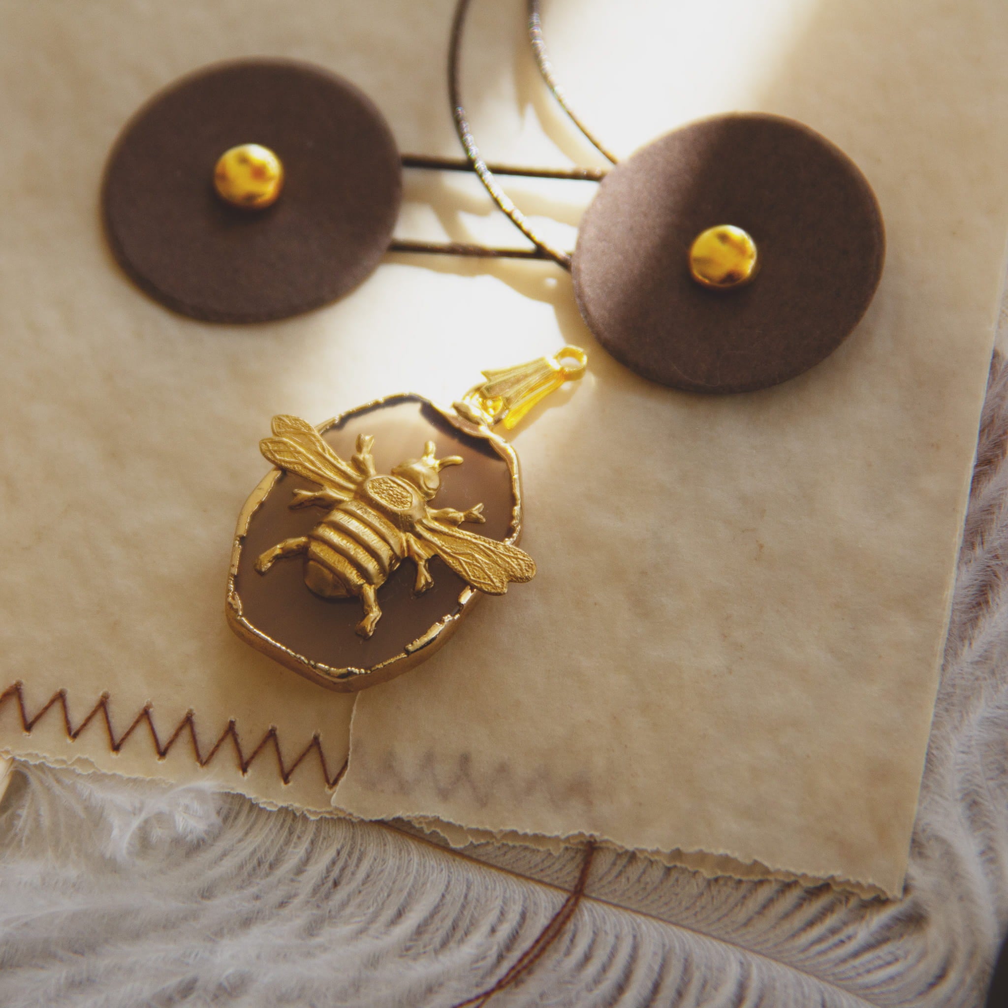 The Grey Specimen Pendant