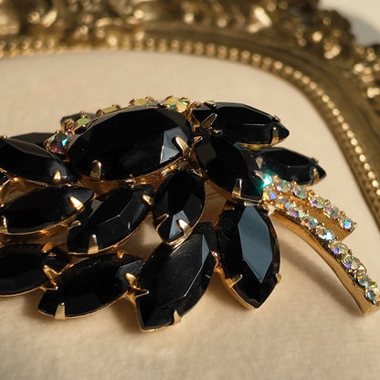 Juliana "Black Swan" Statement Brooch