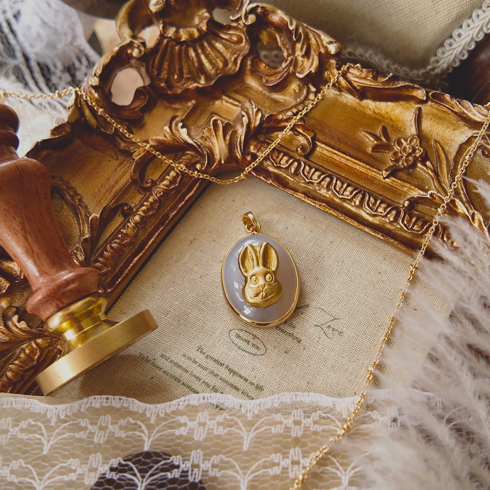 The Retro Icon Pendant