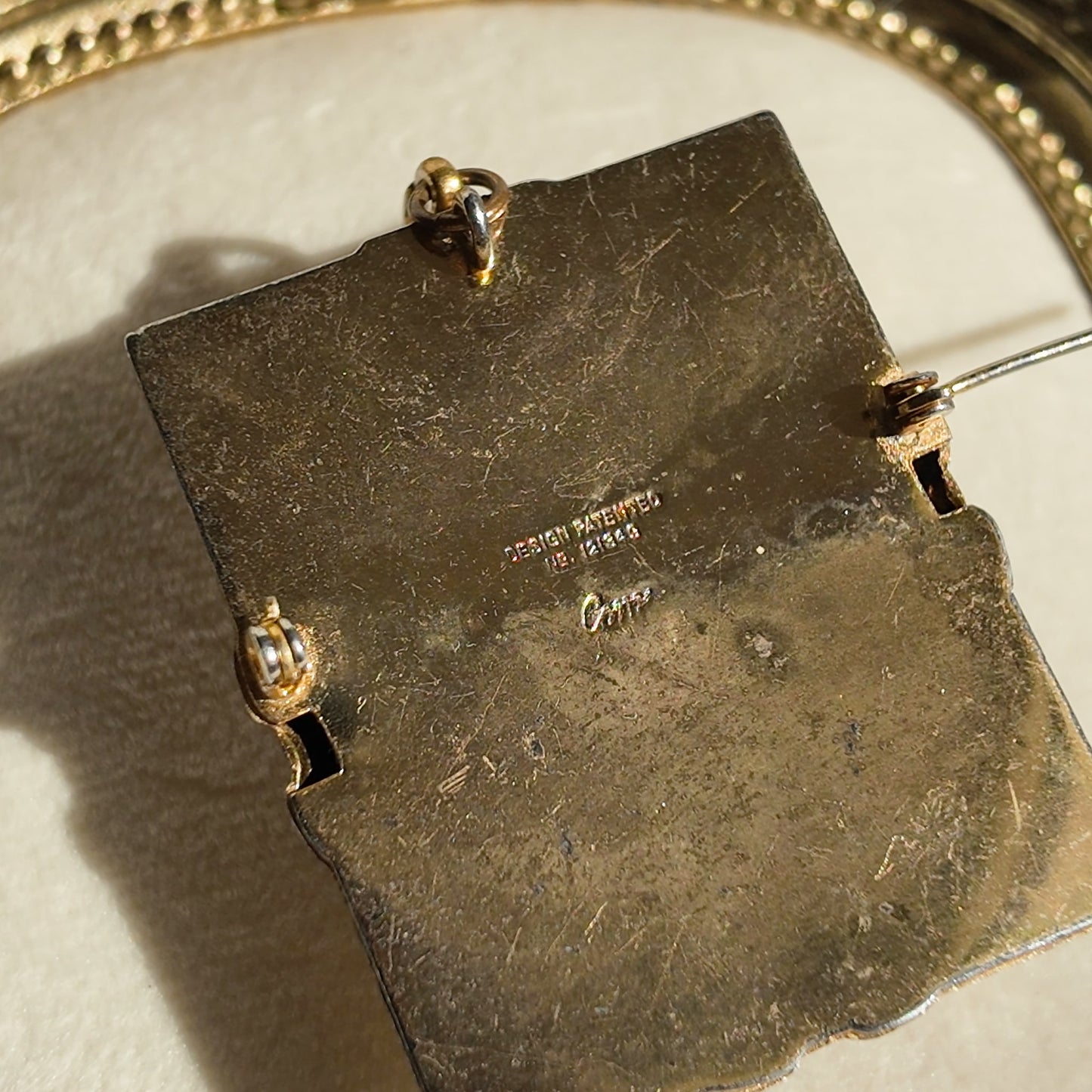 Coro Patented "Hearthside" Cameo Brooch