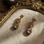 Graceful Guest Dangles