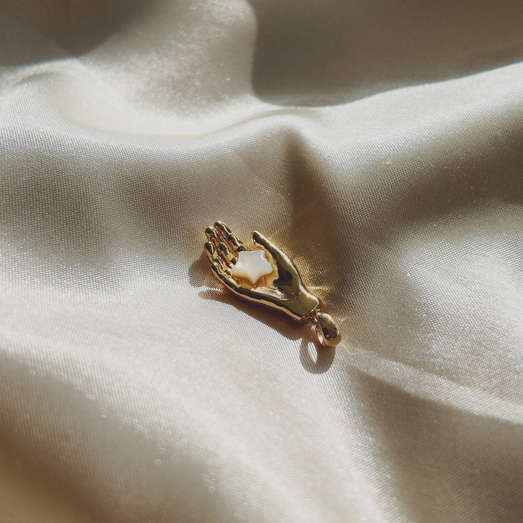 The Starcatcher Pendant