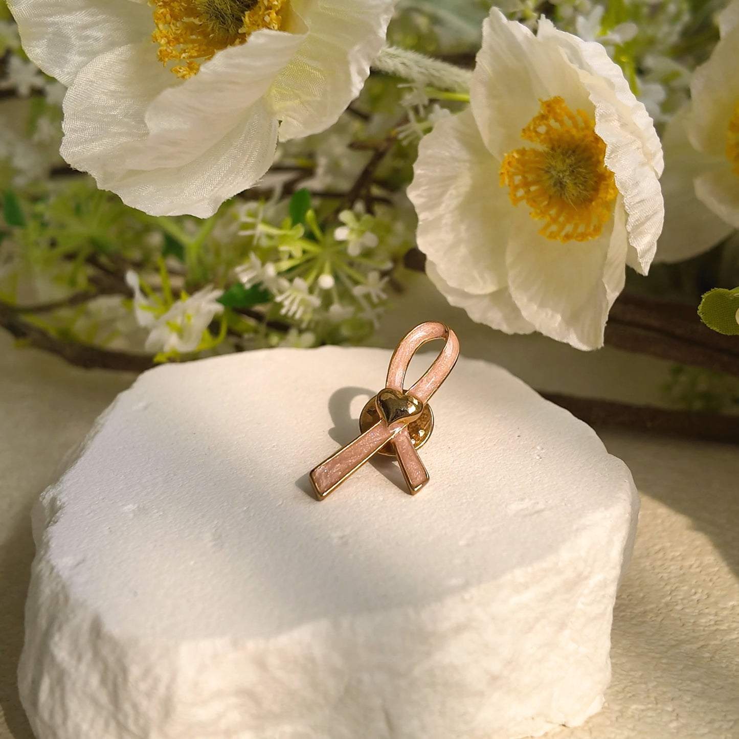 AVON Courage Ribbon Brooch