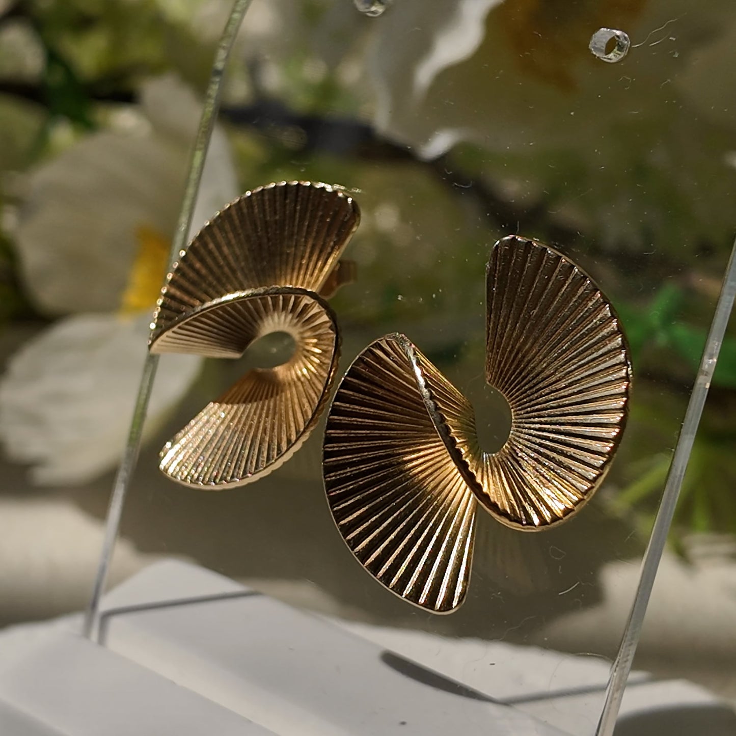 AVON Unstoppable Force