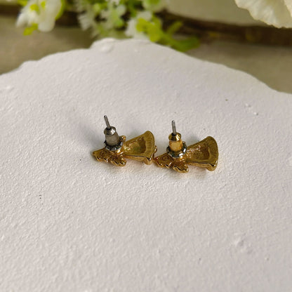 AVON Sleigh Ride Studs