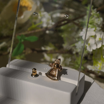 AVON Sleigh Ride Studs