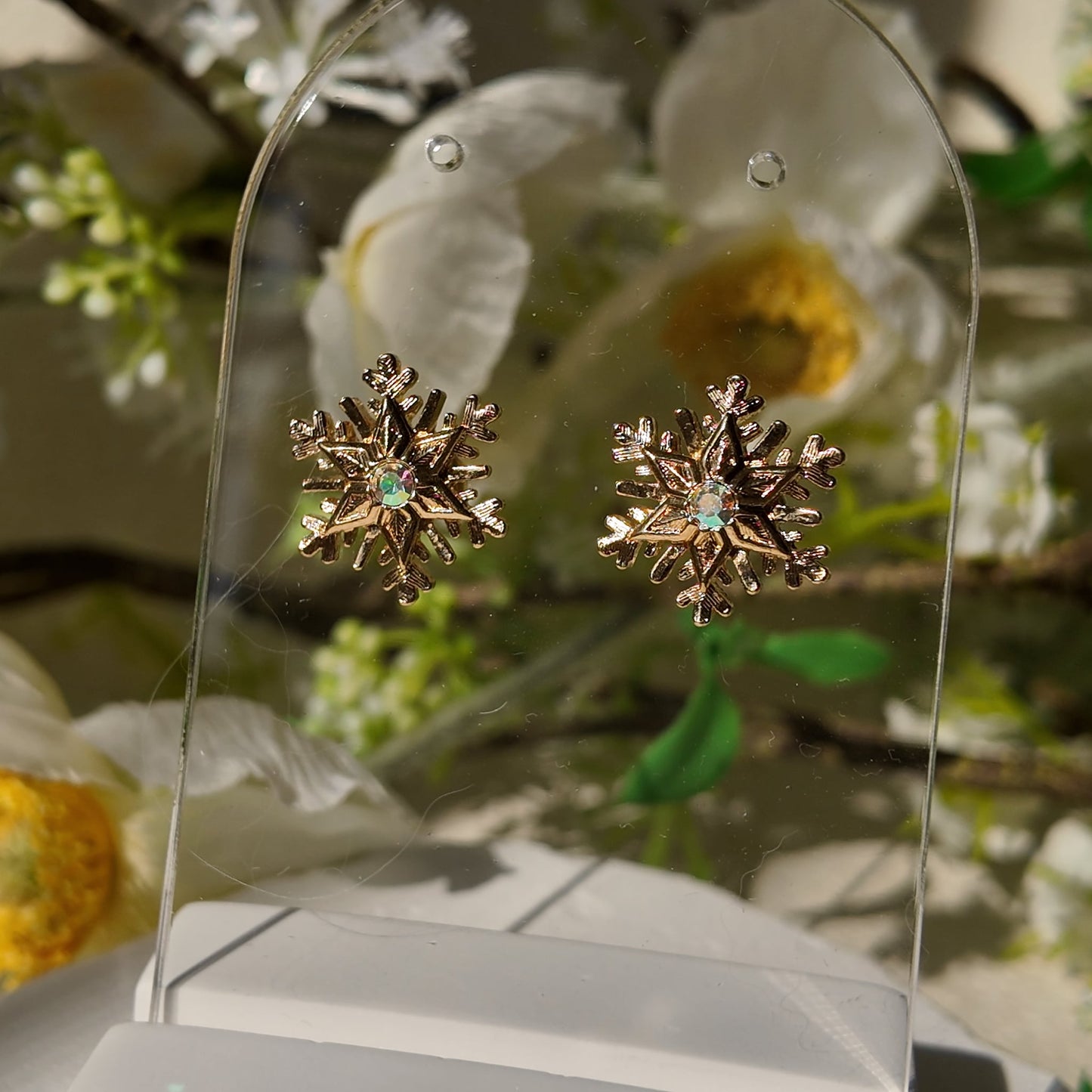 AVON First Snowfall Studs