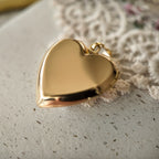 Gold-plated heart pendant necklace, with a perfect gold plating and a heart pendant that shines with golden light.