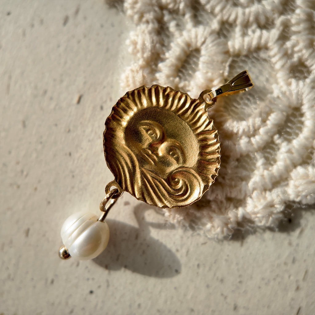 Natural freshwater pearl jewelry, cute and elegant