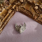 Swan jewelry, vintage style, elegant brooch with animal design.