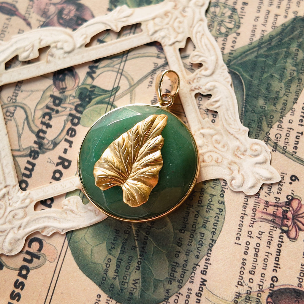 A macro shot detailing the natural, mossy green inclusions within the semi-translucent Green Aventurine, a key feature of this **beautiful spiritual stone**.