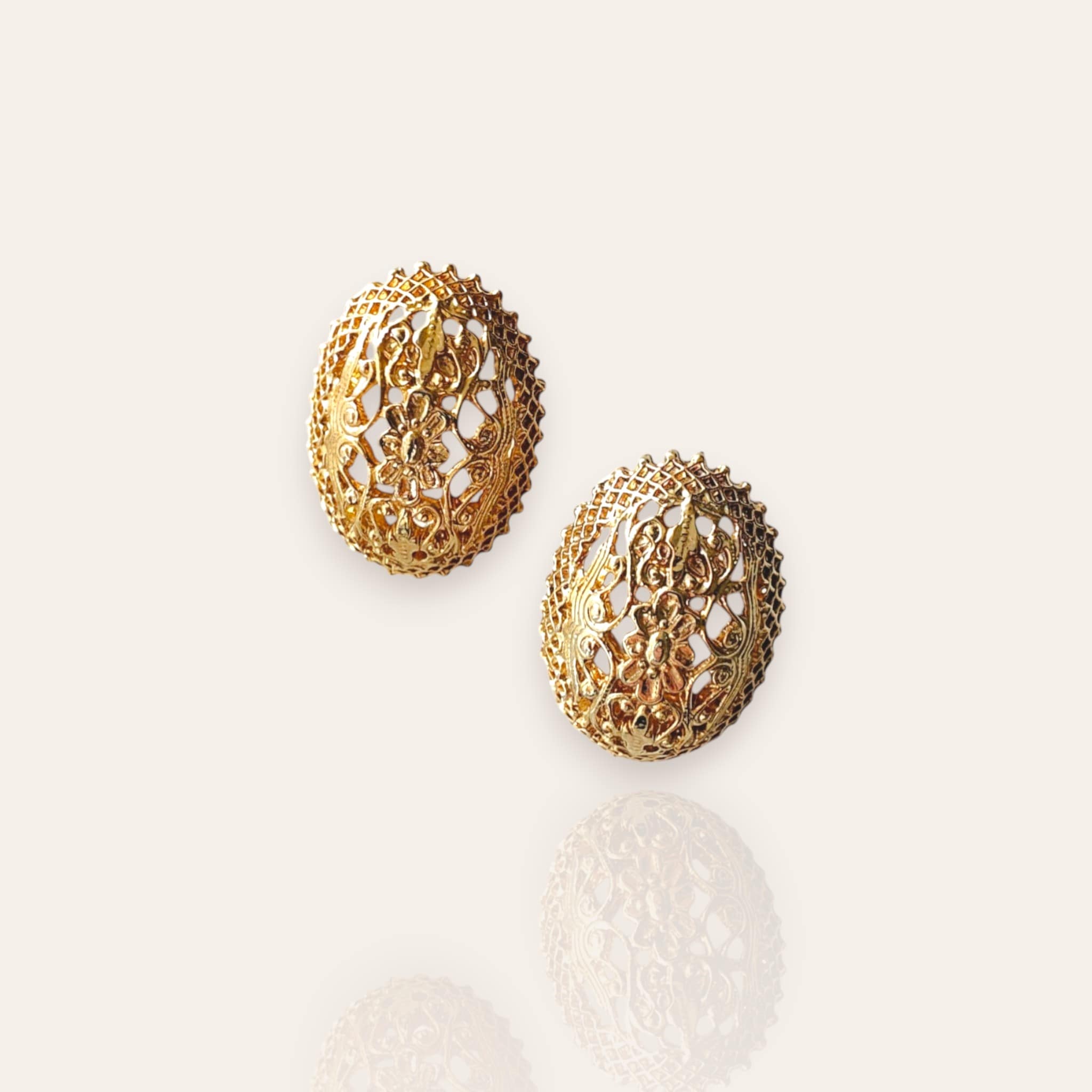 Maiden's Shield Studs