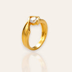 "The Geometric Light" Solitaire Ring  (23KGP)